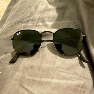 RayBan Hexagonal Black Sunglasses 🕶